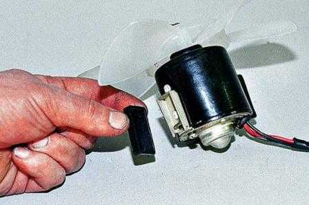 Как снять вентилятор печки для замены на ваз-2114: видео, фото