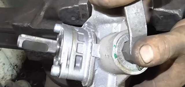 Снятие, установка, ремонт рулевого механизма (рулевой рейки) на автомобиле лада гранта ваз 2190
