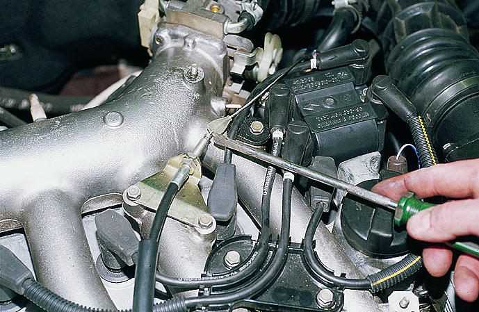 Почему троит двигатель ваз 2112 инжектор. разберем версию 16 клапанов. мнение механика.
