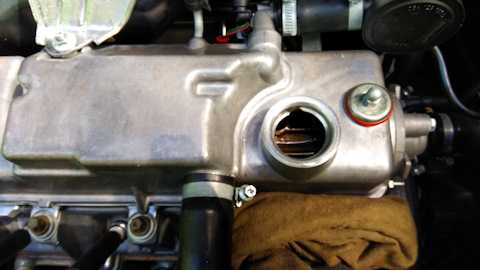 Моторное масло для двигателя 1.4, 1.6 лада калина когда, сколько и какого заливать