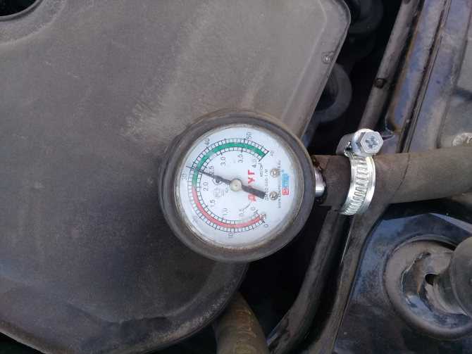 Приора снижение давления топлива в системе питания двигателя