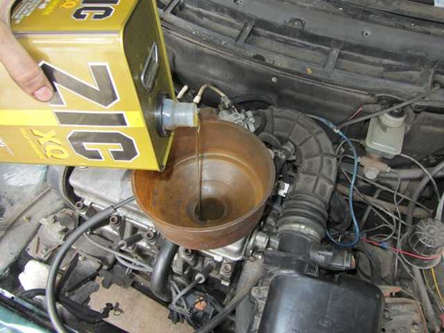 Замена масла в двигателе ваз 2110 своими руками: какой объем и какое лучше заливать | luxvaz