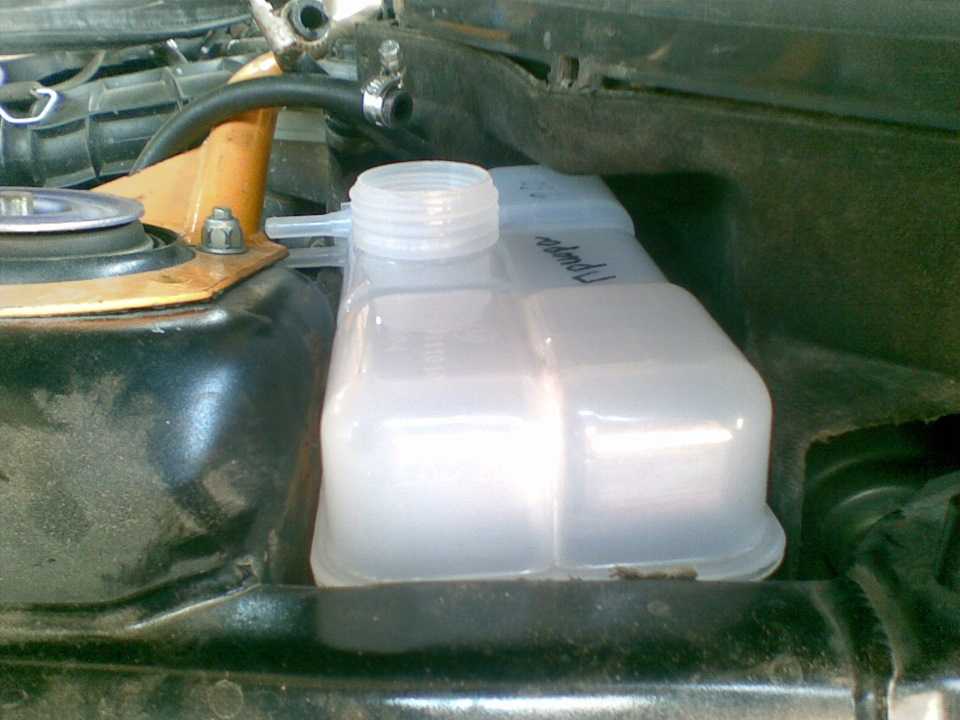 Какой объем охлаждающей жидкости в ваз 2110 – автотоп