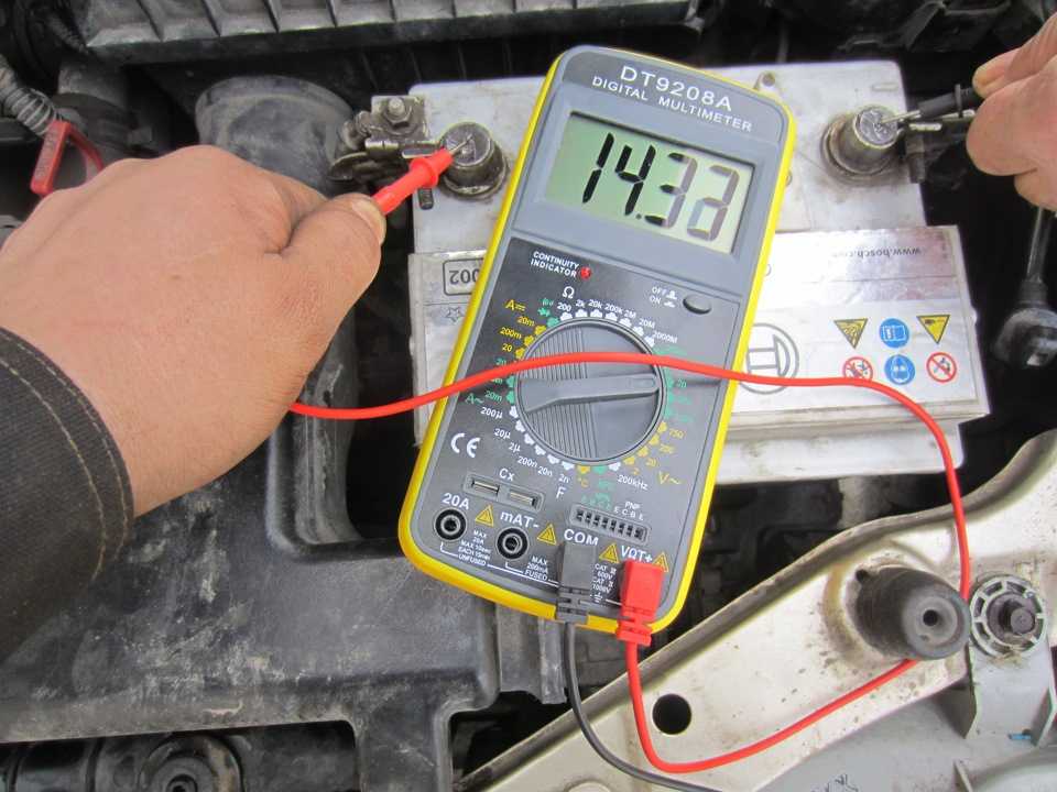 Напряжение аккумулятора автомобиля: таблица параметров заряженного и разряженного акб | 🔋⚡автомобильные аккумуляторы