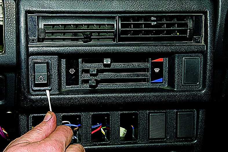 Как правильно установить и подключить магнитолу в машину ваз-2107 (2106) - авто журнал карлазарт