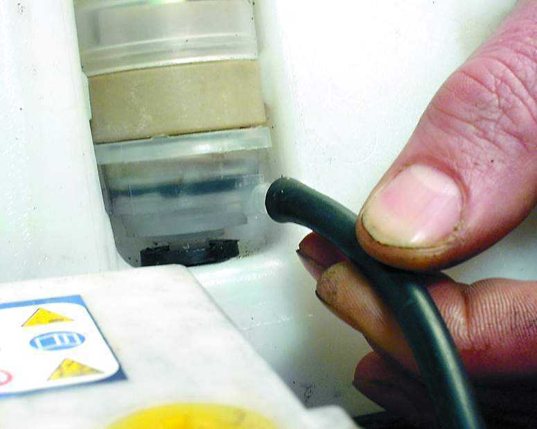 Замена масла на ваз 2110: пошаговая инструкция по проведению работ своими руками