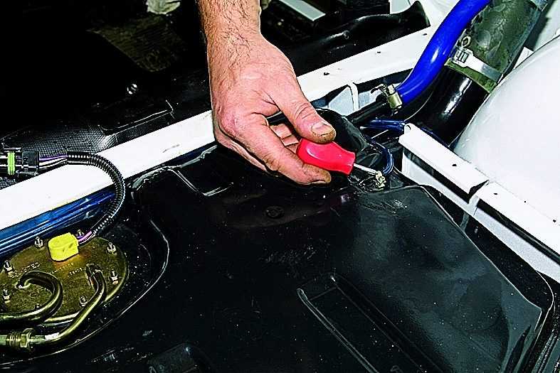 Датчик уровня топлива ваз-2110 и лады калина – меняем или ремонтируем?: авто своими руками.