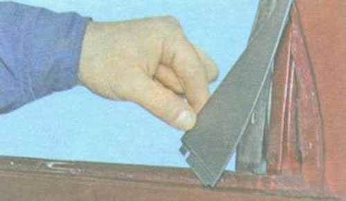 Инструкция по замене лобового и заднего стекла на лада гранта
