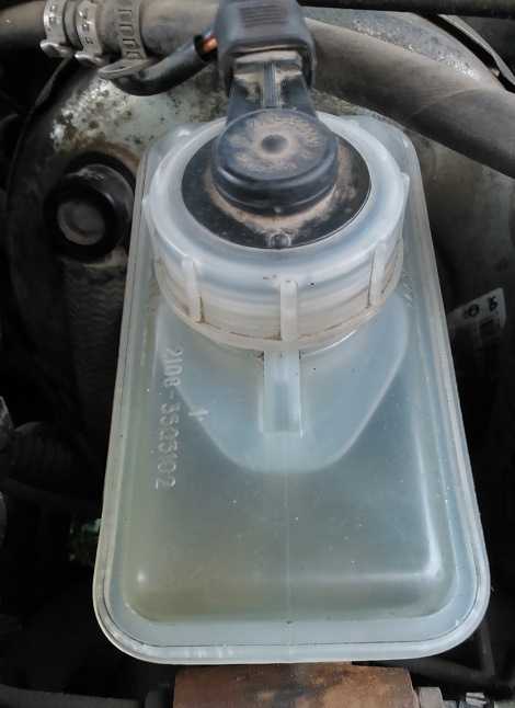 Ремонт ваз 21083 (жигули) замена тормозной жидкости и прокачка тормозной системы