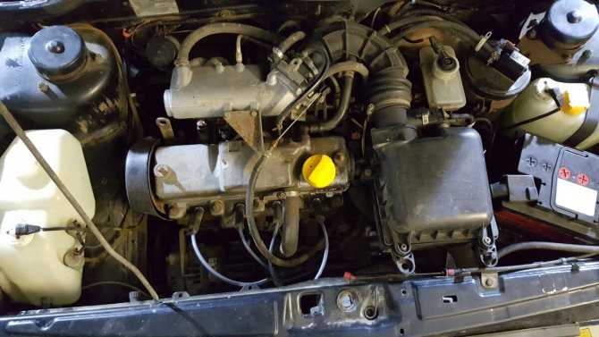 Двигатель троит на холодную ваз-2114: причины и методы устранения