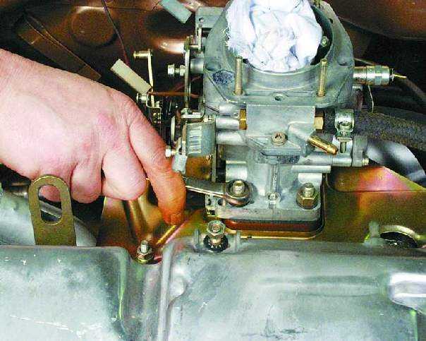 Почему захлебывается двигатель при нажатии на газ ваз 2109